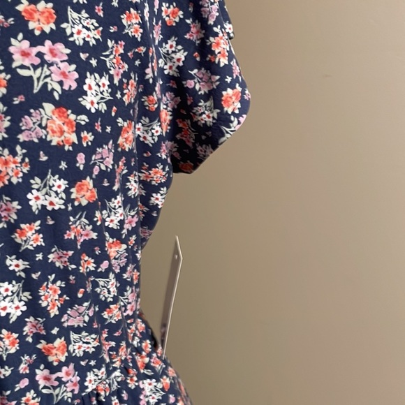 SO dress - Picture 3 of 4